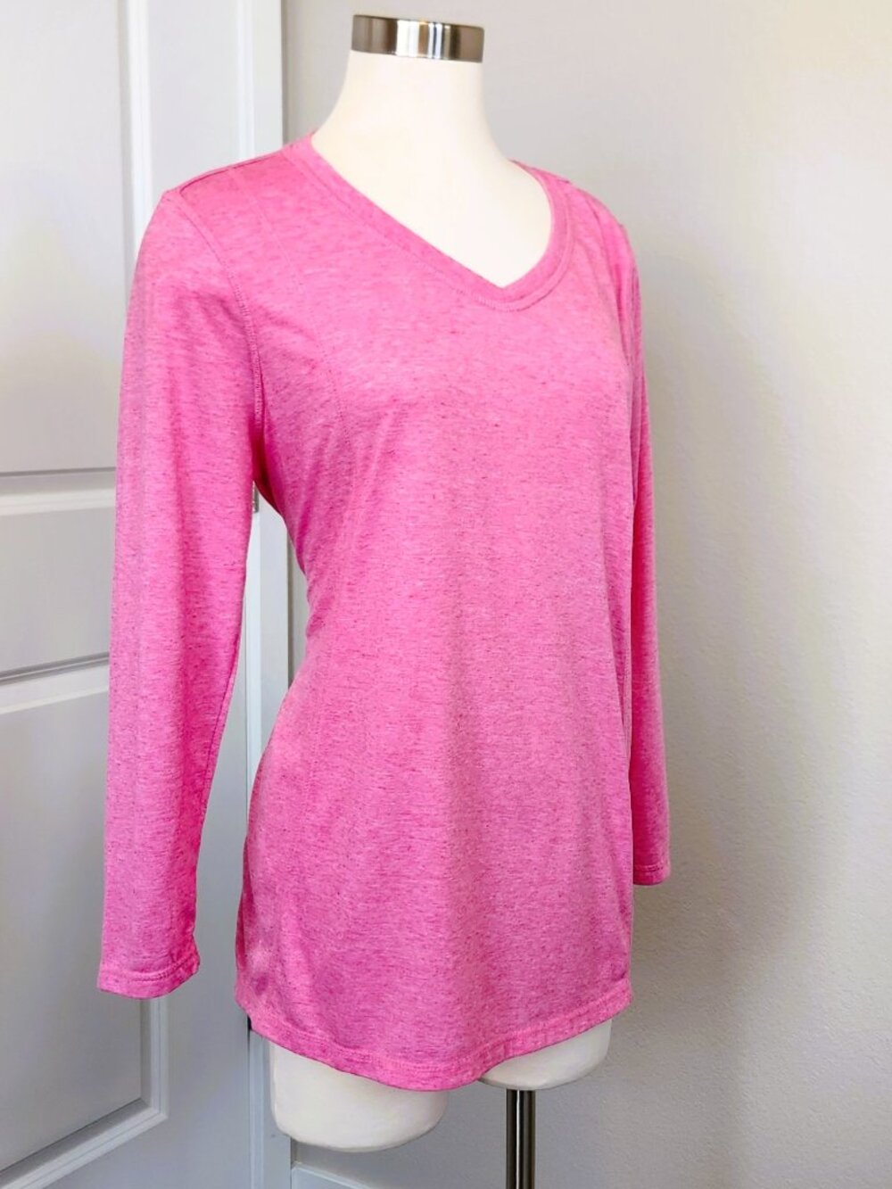 Danskin Now Long Sleeve Tee Bright Pink Women's Size 1X